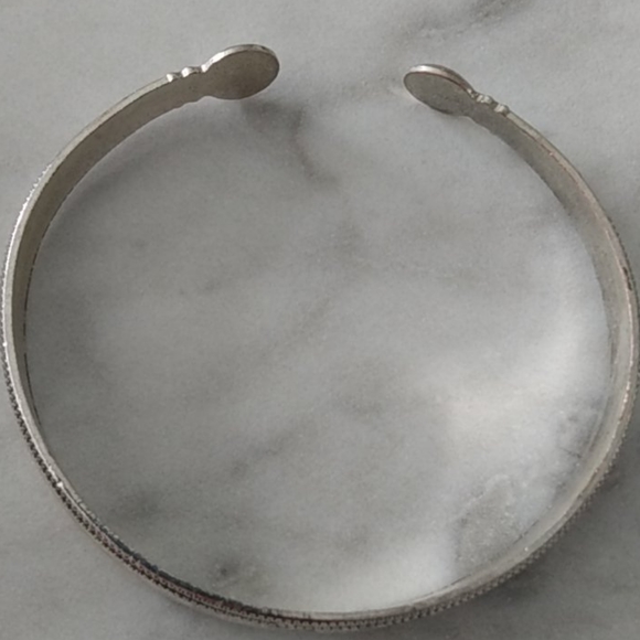 Jewelry - Picture 4 of 11